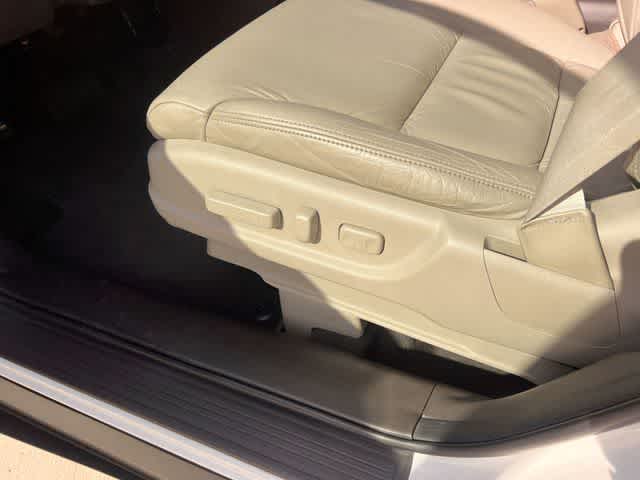Thumbnail: 2012 Honda CR-V - 30