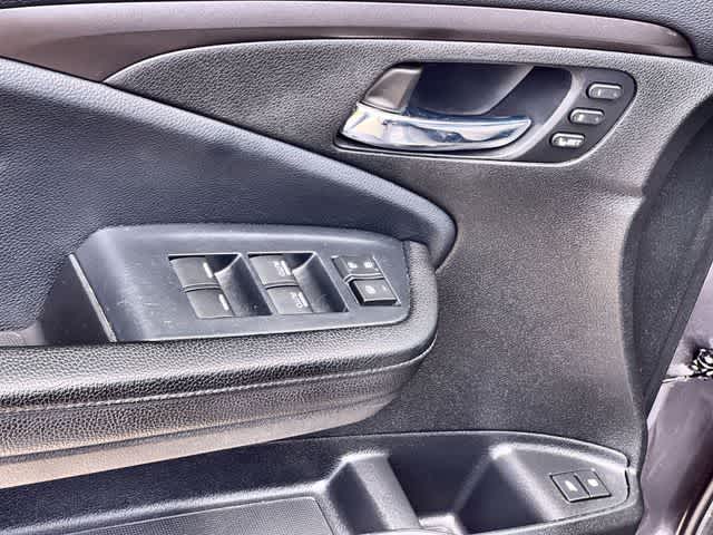 Thumbnail: 2020 Honda Passport - 30
