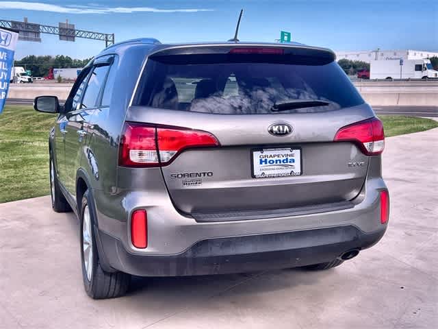 Thumbnail: 2015 Kia Sorento - 5