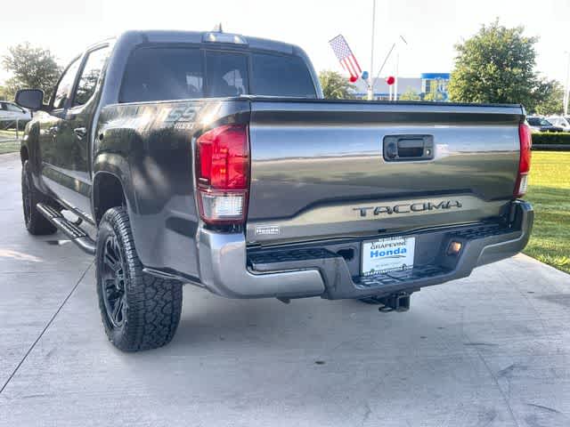 Thumbnail: 2018 Toyota Tacoma - 4