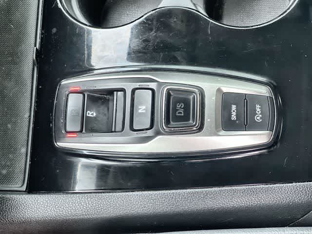 Thumbnail: 2019 Honda Pilot - 16