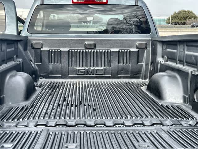 Thumbnail: 2015 GMC Canyon - 20