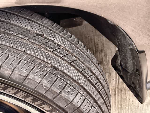 Thumbnail: 2024 Toyota Sienna - 23