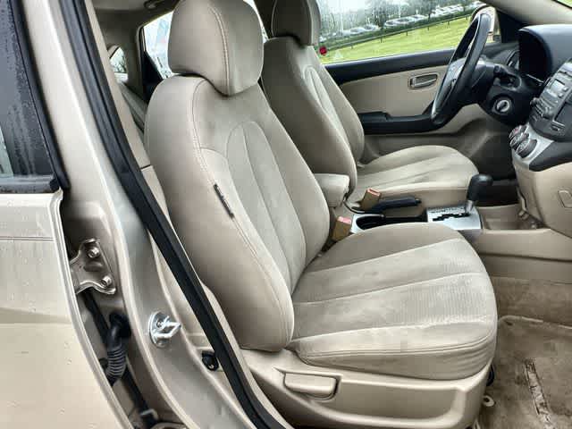 Thumbnail: 2008 Hyundai Elantra - 12