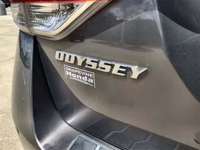 Thumbnail: 2015 Honda Odyssey - 8