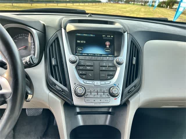 Thumbnail: 2013 Chevrolet Equinox - 18