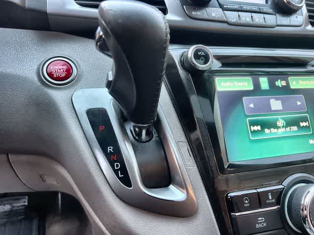 Thumbnail: 2014 Honda Odyssey - 16