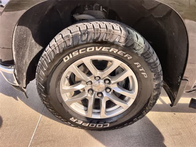 Thumbnail: 2022 Chevrolet Silverado 1500 - 9