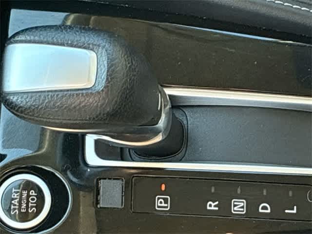 Thumbnail: 2018 Nissan Kicks - 16