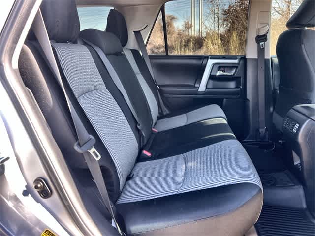 Thumbnail: 2022 Toyota 4Runner - 14