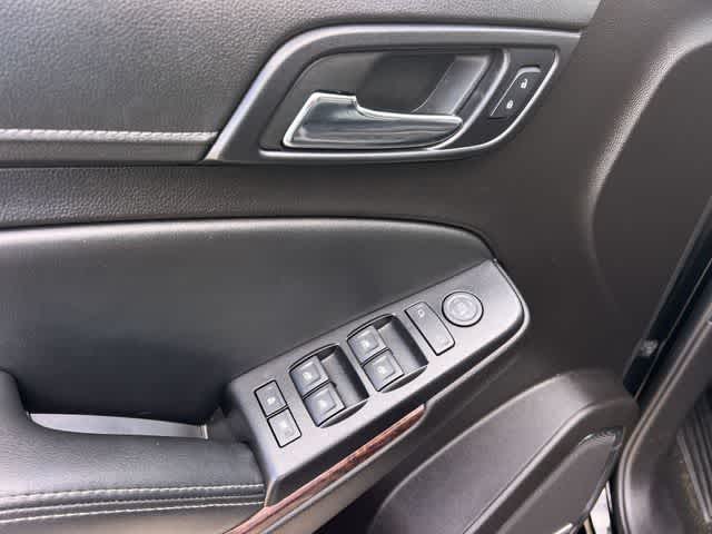 Thumbnail: 2016 GMC Yukon - 29