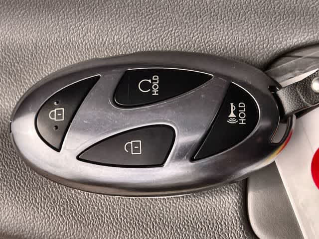 Thumbnail: 2025 Hyundai Elantra - 21