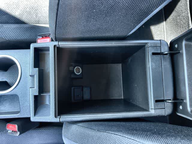 Thumbnail: 2015 Nissan Rogue - 27