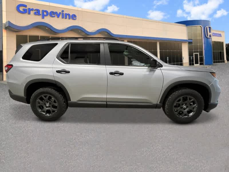 Thumbnail: 2025 Honda Pilot - 8