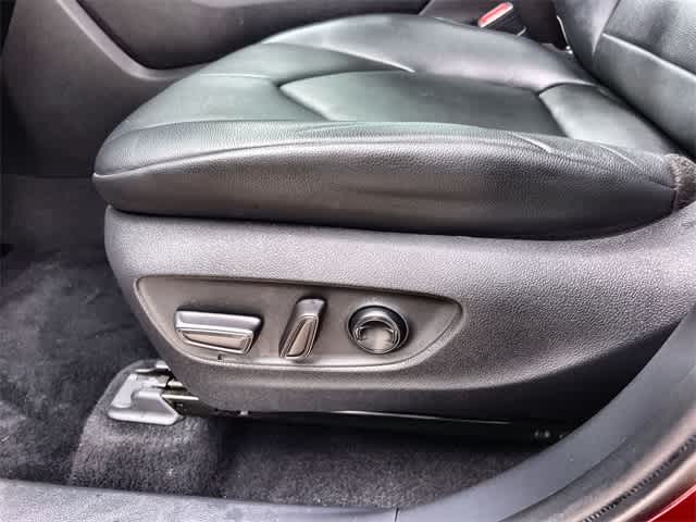 Thumbnail: 2021 Toyota Highlander - 31