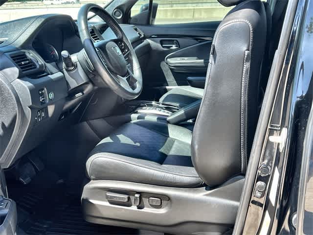 2020 Honda Passport Touring photo 3