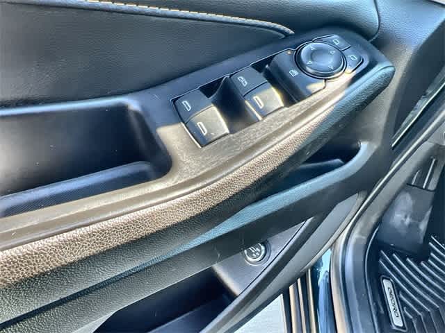 Thumbnail: 2021 Chevrolet Traverse - 30