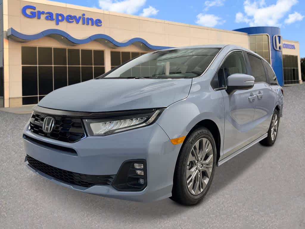 2026 Honda Odyssey Touring's photo
