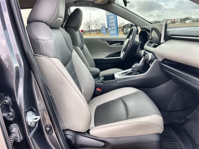 Thumbnail: 2023 Toyota RAV4 - 12