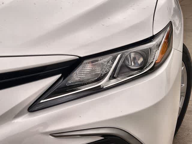Thumbnail: 2021 Toyota Camry - 24