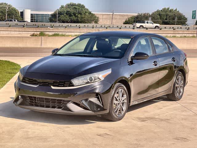 Thumbnail: 2023 Kia Forte - 2