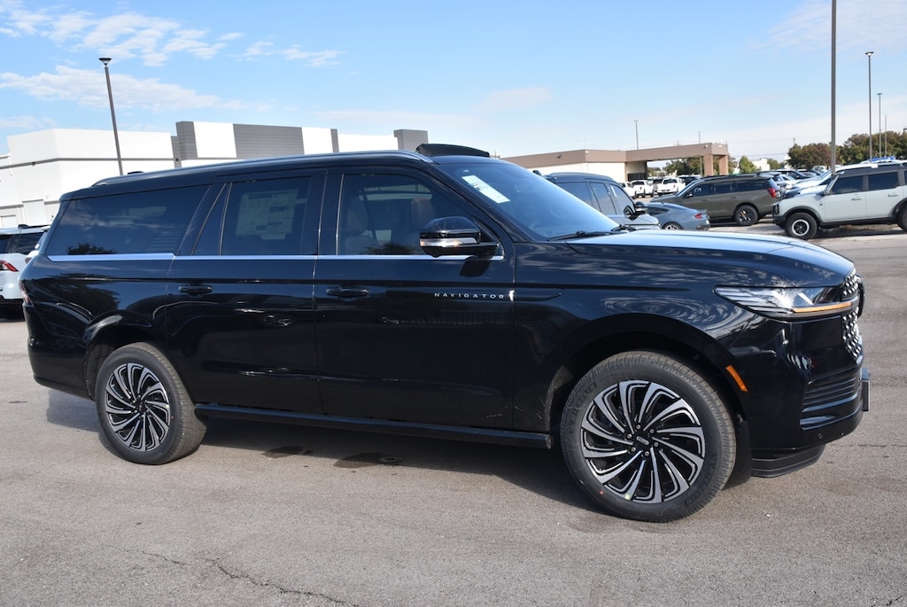New 2025 Lincoln Navigator L Black Label SUV