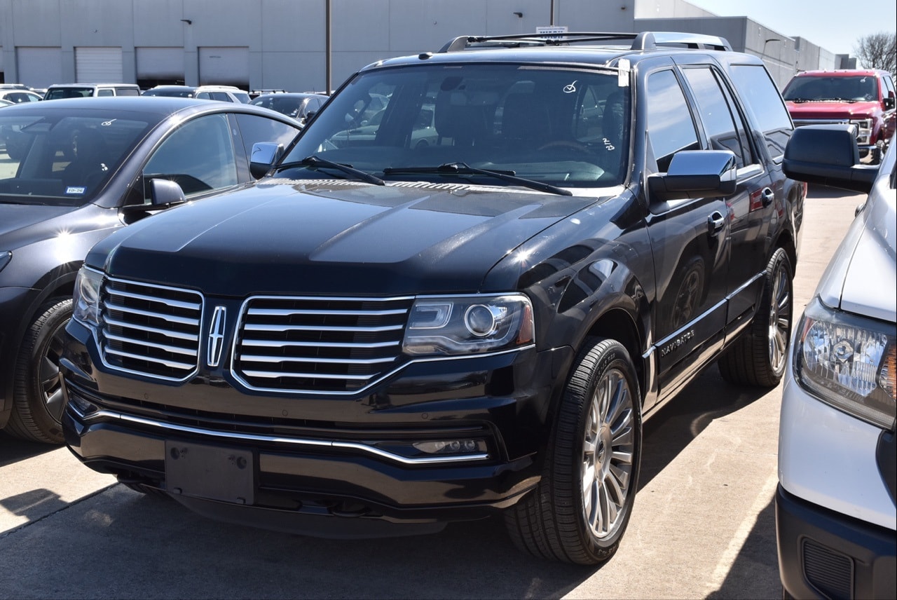 2017 Lincoln Navigator Select
