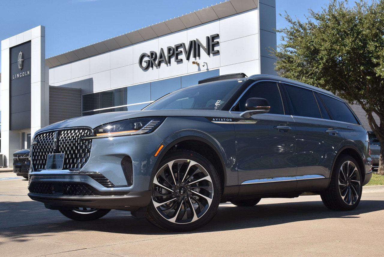 2027 Lincoln Aviator