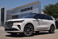 2025 Lincoln Nautilus Reserve SUV