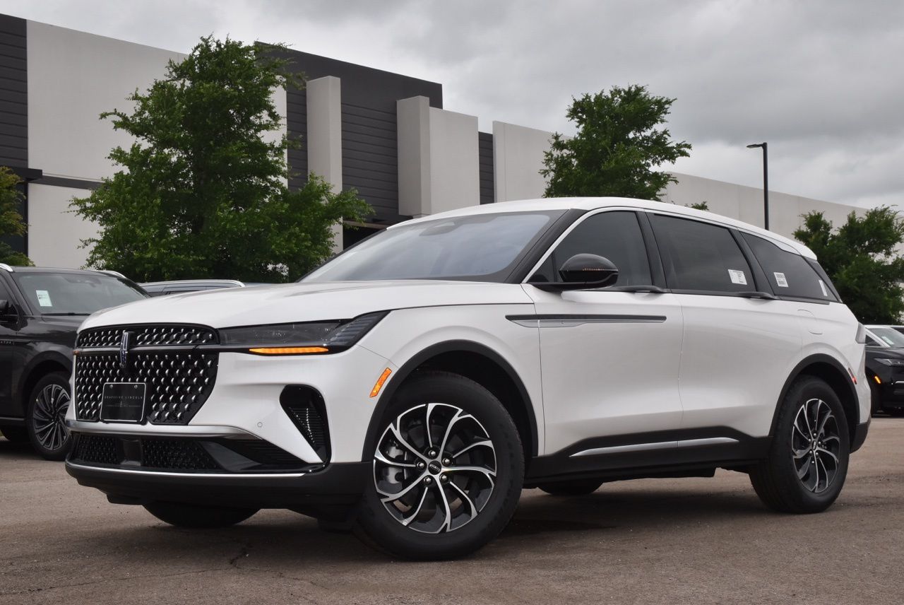 2026 Lincoln Nautilus