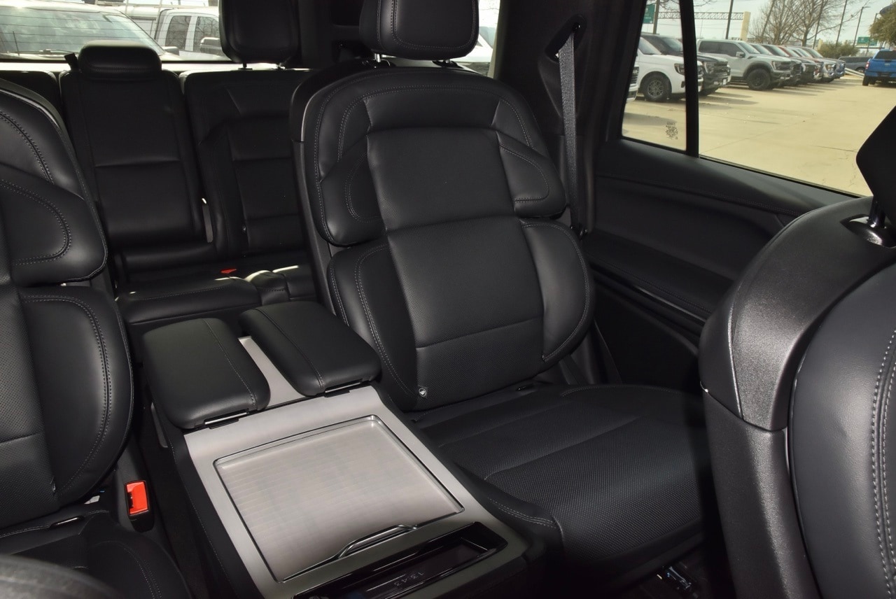 2025 Lincoln Navigator Reserve - Photo 23