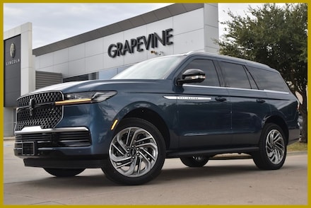 2027 Lincoln Navigator Premiere SUV