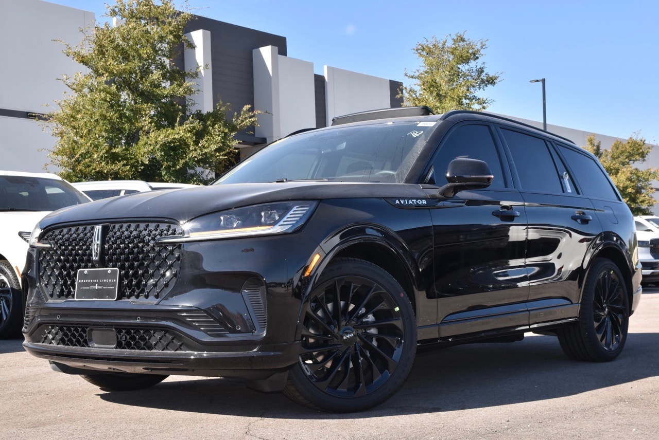 2026 Lincoln Aviator Reserve's photo
