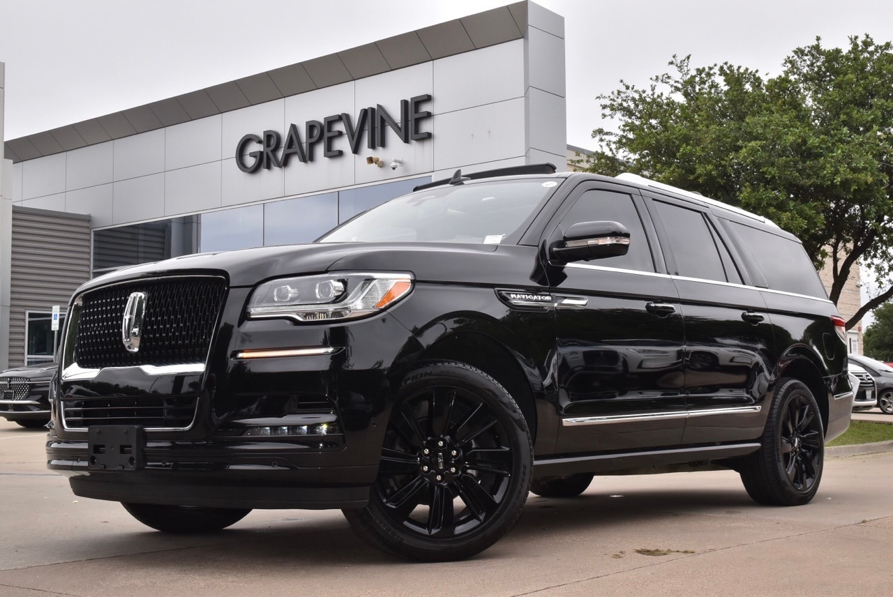 Certified 2024 Lincoln Navigator Reserve L with VIN 5LMJJ3LG6REL03059 for sale in Grapevine, TX