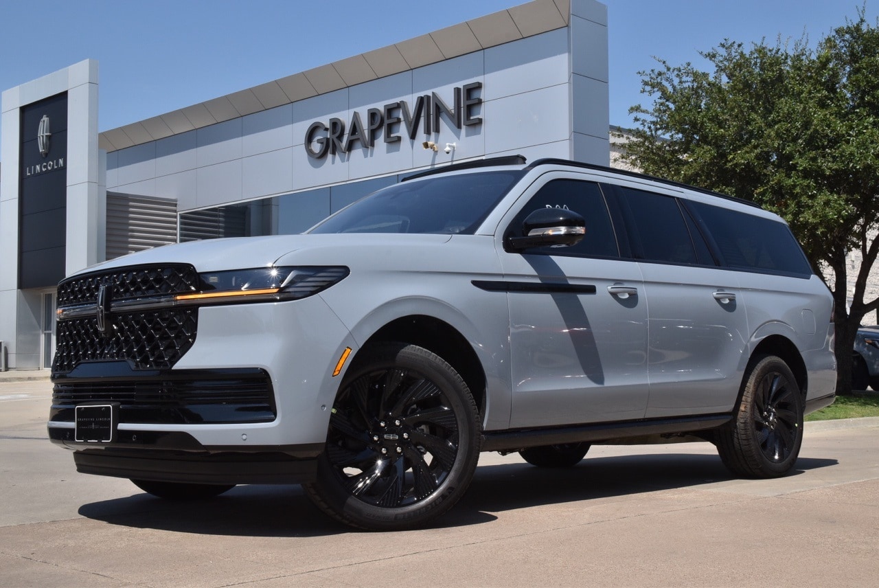 2025 Lincoln Navigator L Reserve