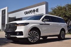 2025 Lincoln Navigator Black Label SUV