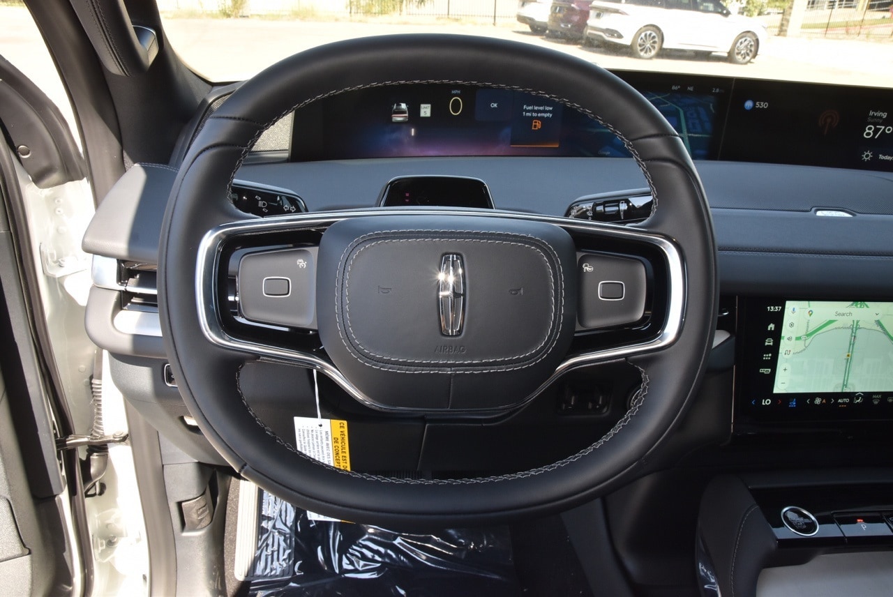 2025 Lincoln Navigator Reserve L - Photo 23