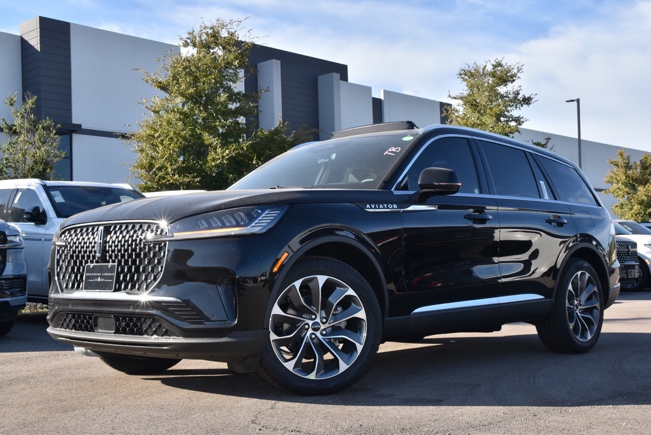 2026 Lincoln Aviator Reserve's photo