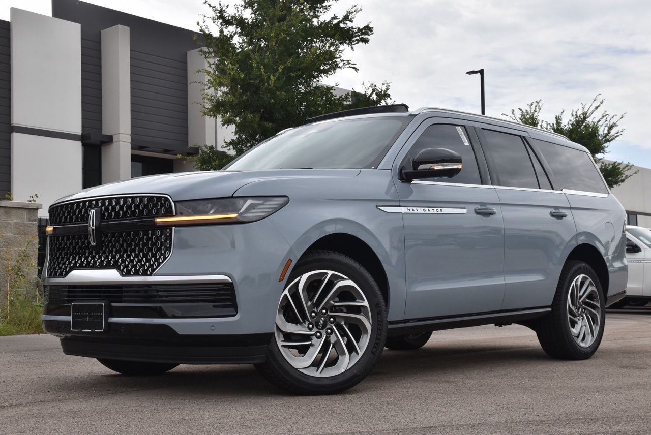 New 2026 Lincoln Navigator Reserve