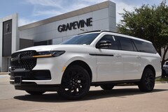 2026 Lincoln Navigator L Reserve SUV