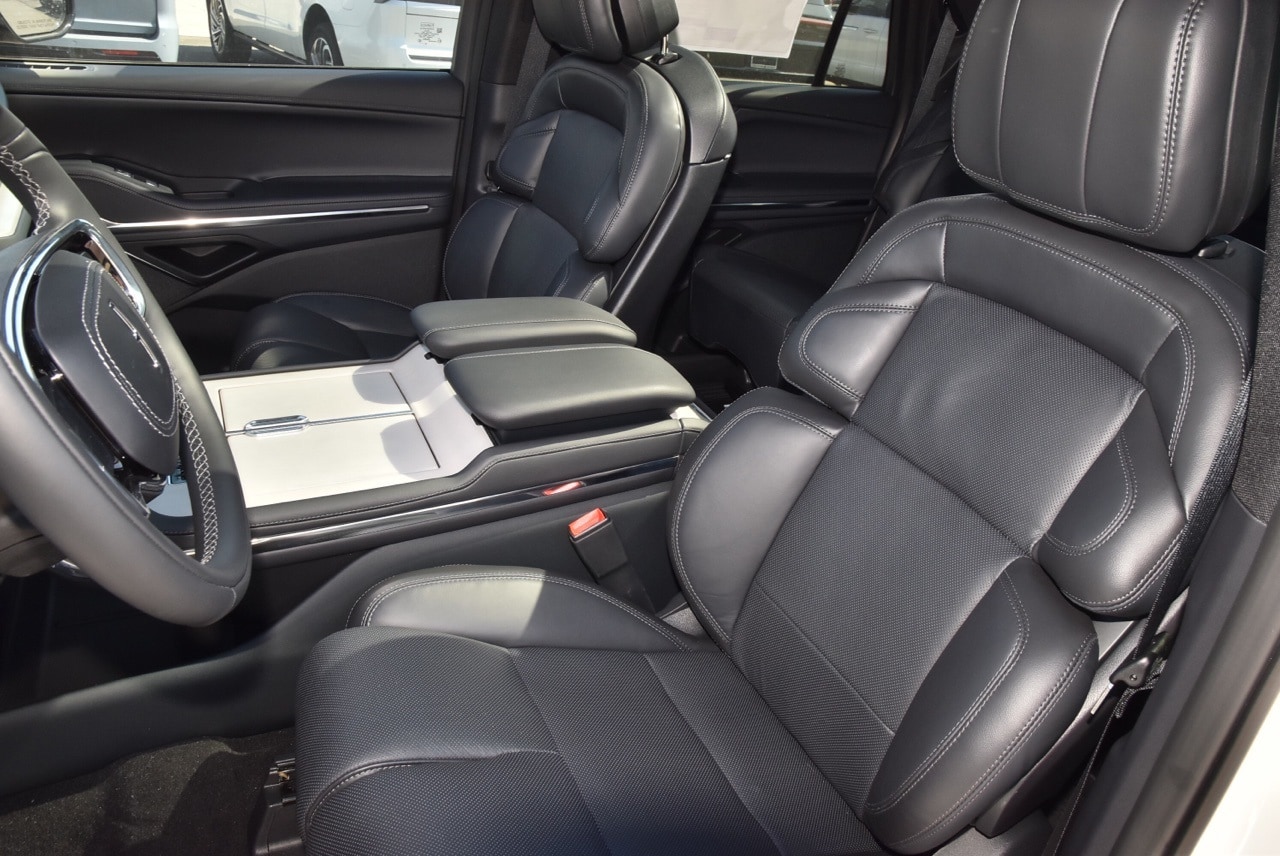 2025 Lincoln Navigator Reserve L - Photo 36