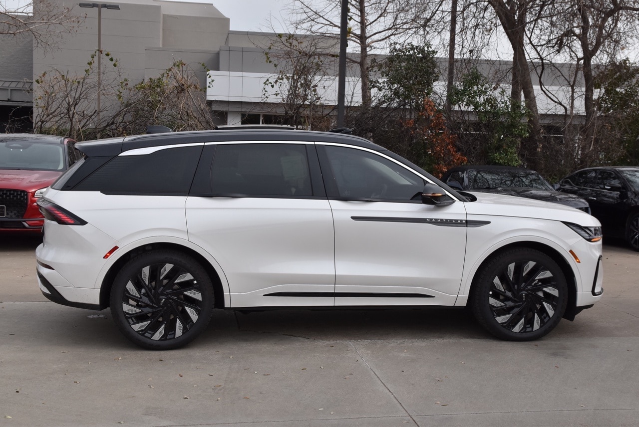 2026 Lincoln Nautilus Black Label - Photo 5