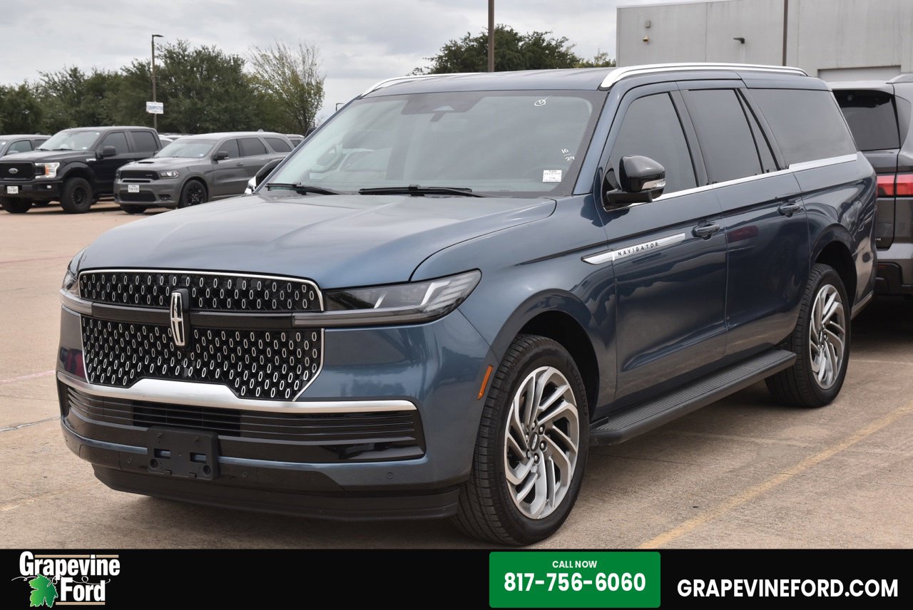 2027 Lincoln Navigator L Premiere SUV