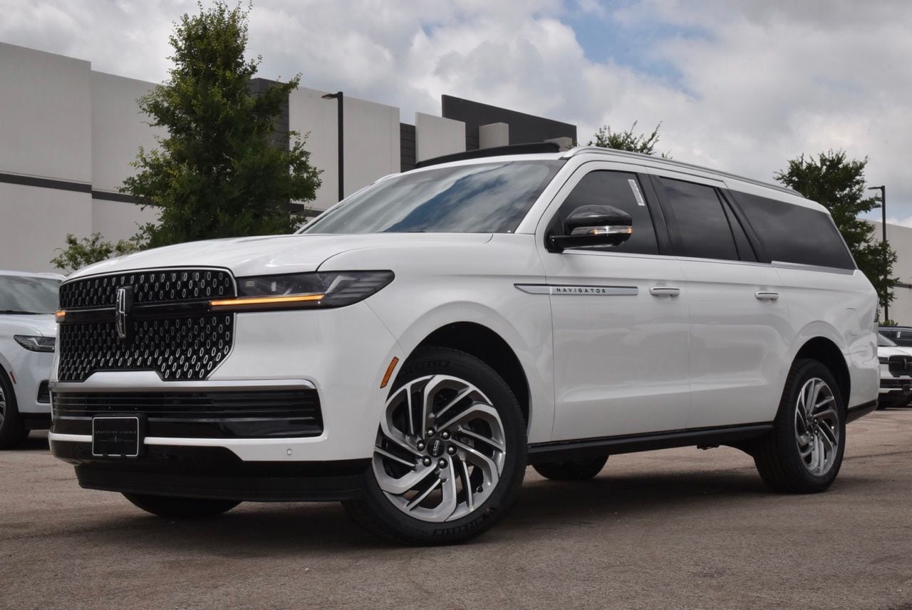 New 2026 Lincoln Navigator L Reserve