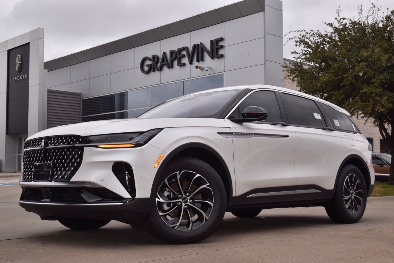 2026 Lincoln Nautilus Premiere's photo