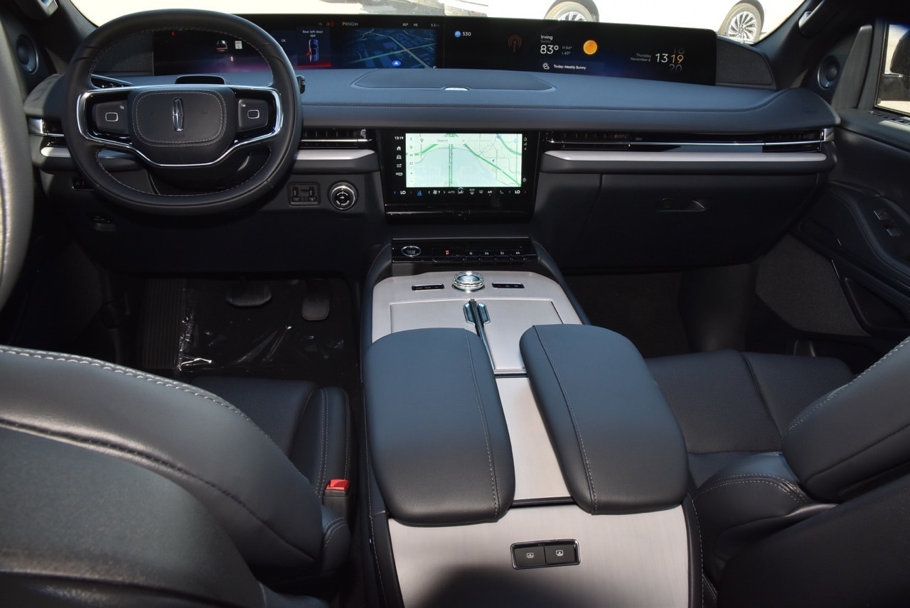 2025 Lincoln Navigator Reserve - Photo 17