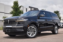 2026 Lincoln Navigator L Reserve SUV