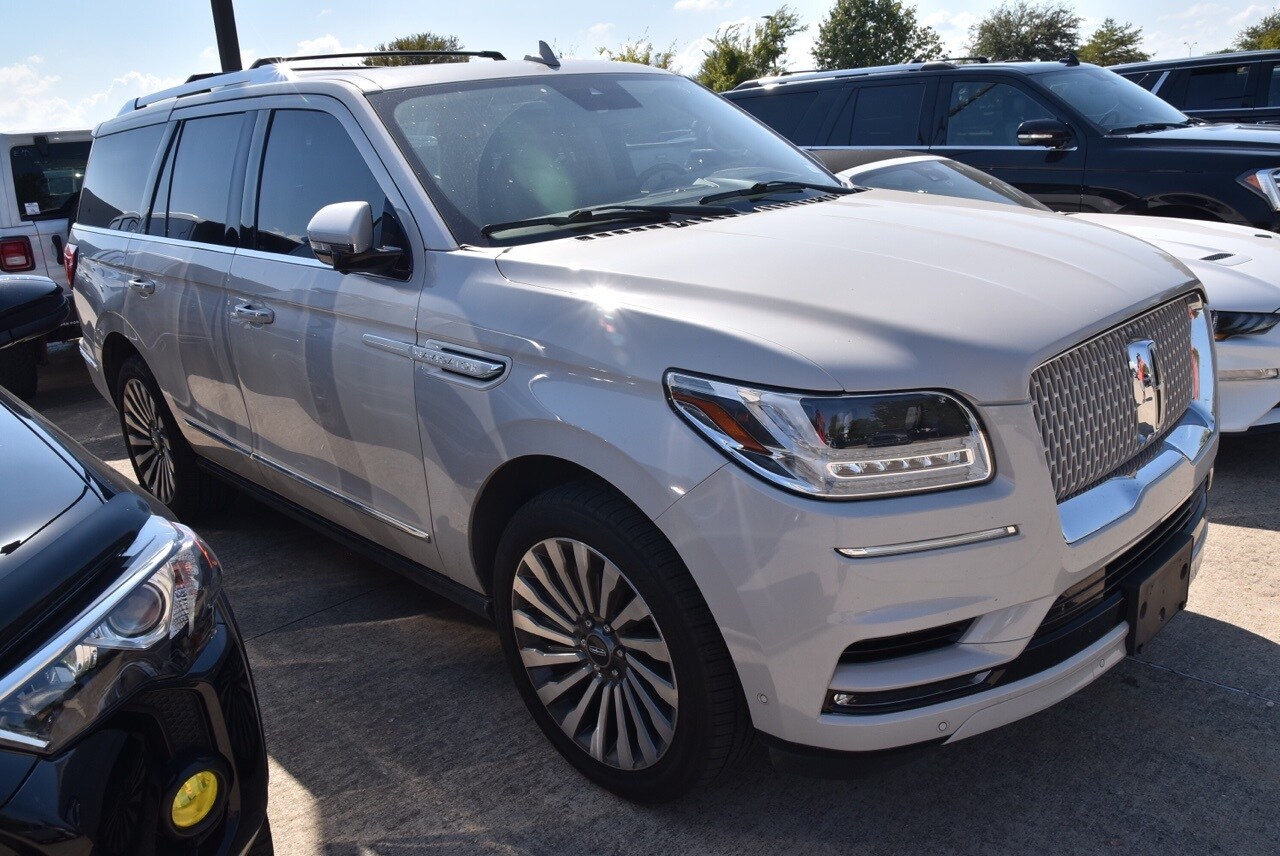 2021 Lincoln Navigator Reserve photo 3