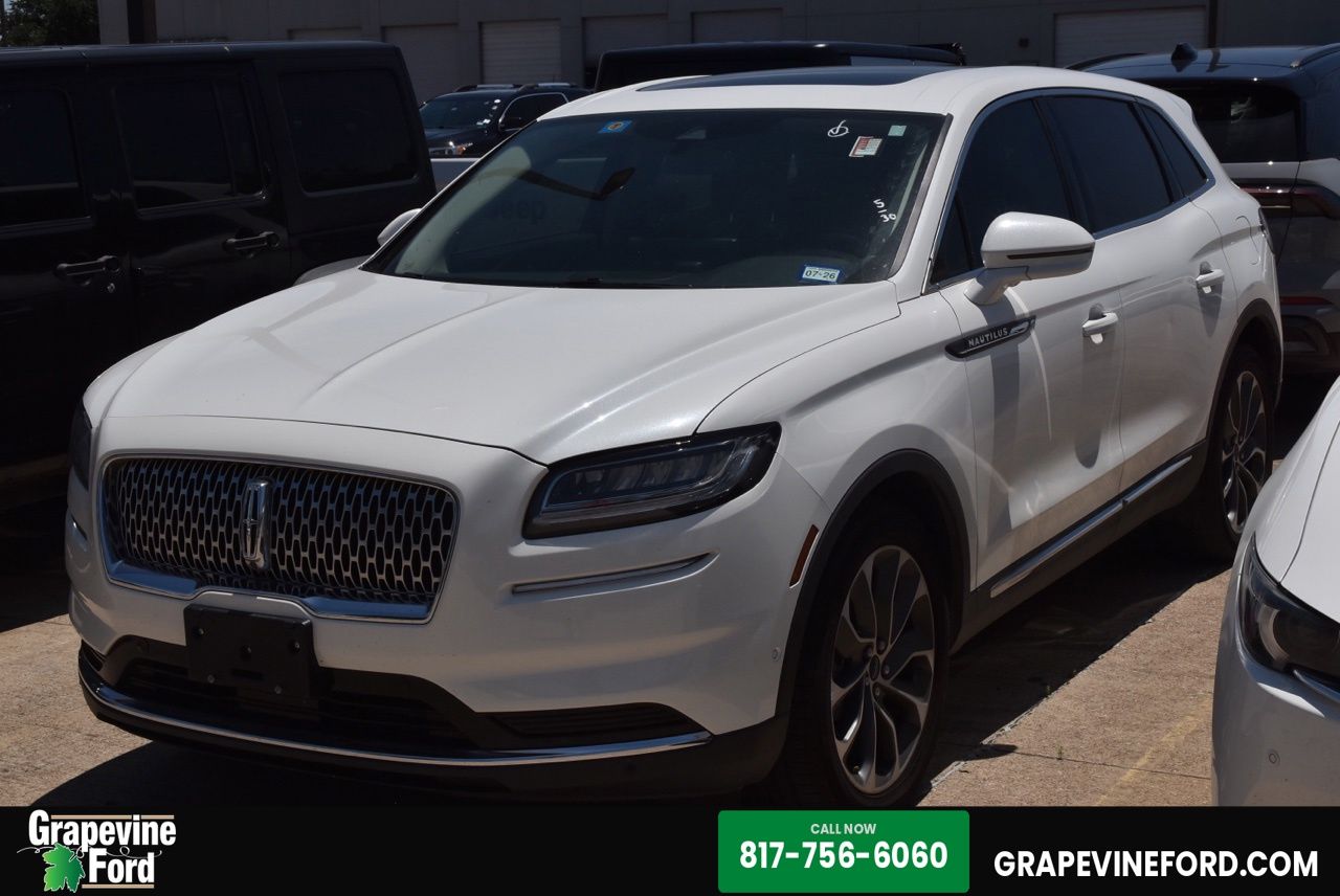2023 Lincoln Nautilus Reserve AWD's photo