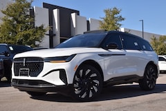 2026 Lincoln Nautilus Reserve SUV